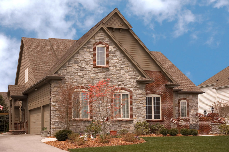 The Benefits of Stone Veneer & Fiber Cement Siding